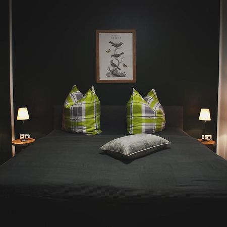 Uebernacht Erfurt Hotel ภายนอก รูปภาพ