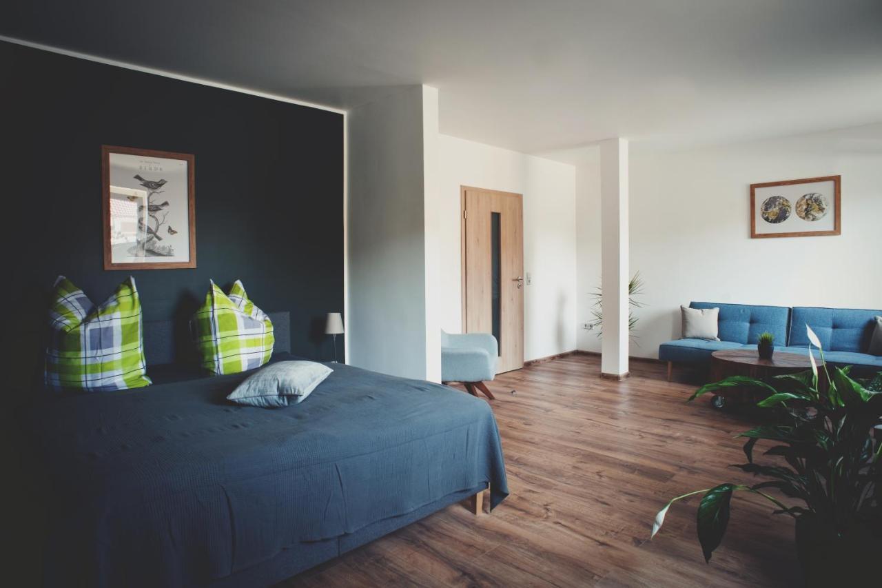 Uebernacht Erfurt Hotel ภายนอก รูปภาพ