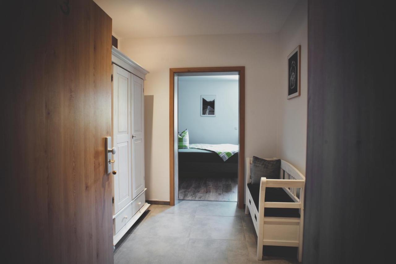 Uebernacht Erfurt Hotel ภายนอก รูปภาพ